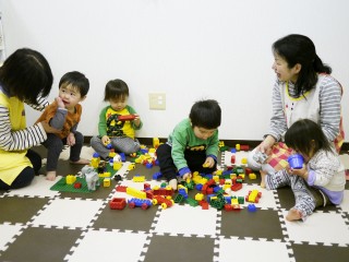 みんなでブロックあそび