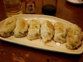 金・土曜日限定の自家製ギョーザ500円